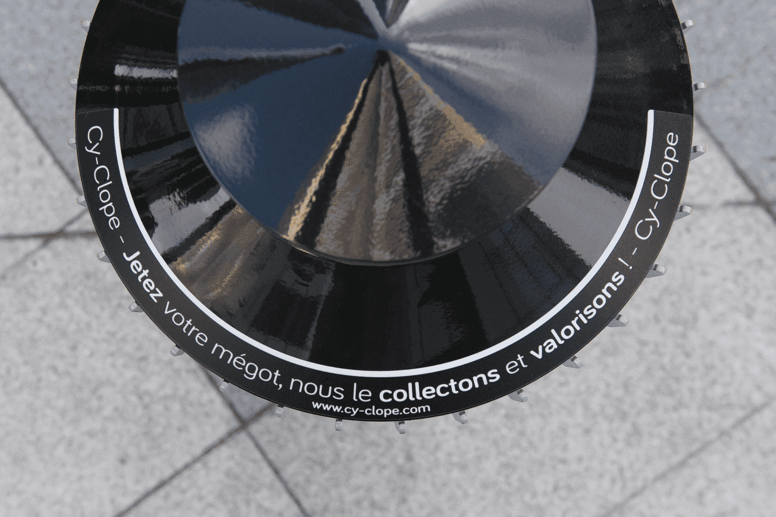 Collecteur de mégots Cy-Clope