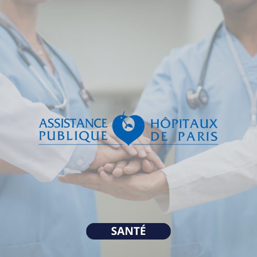 Image de plusieurs médecins qui se tiennent la main avec logo AP-HP au premier plan