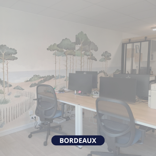Image de plusieurs bureaux
